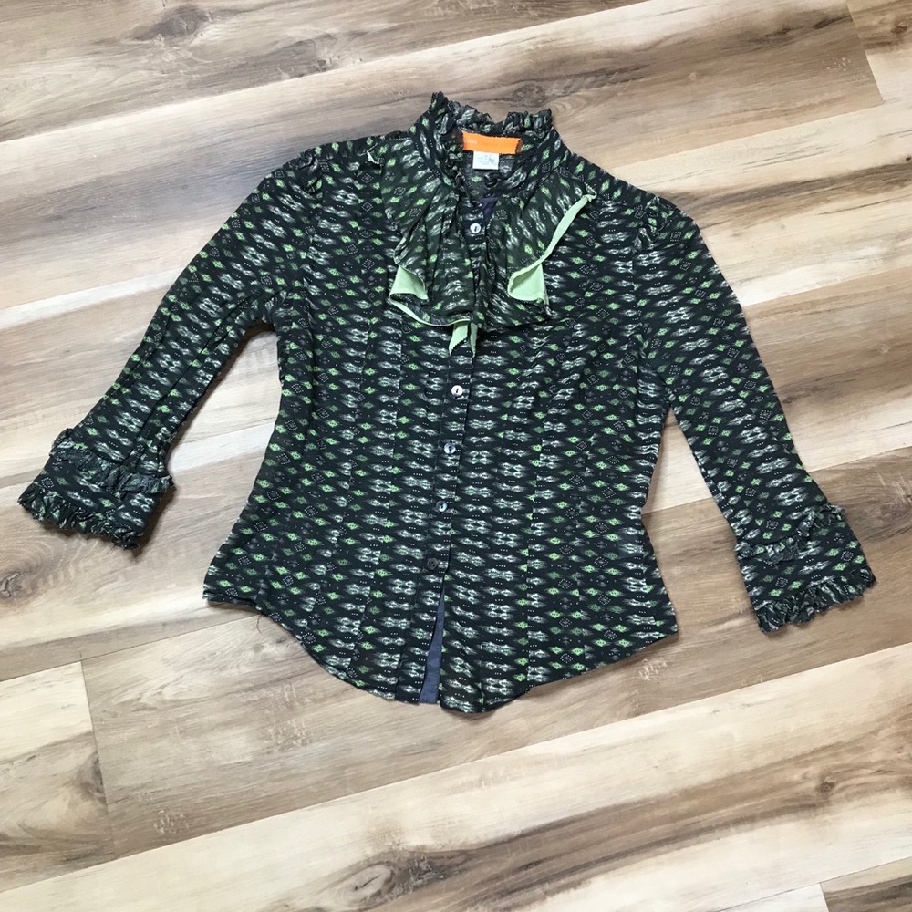 Cynthia Steffe Black/Green Ruffle Top